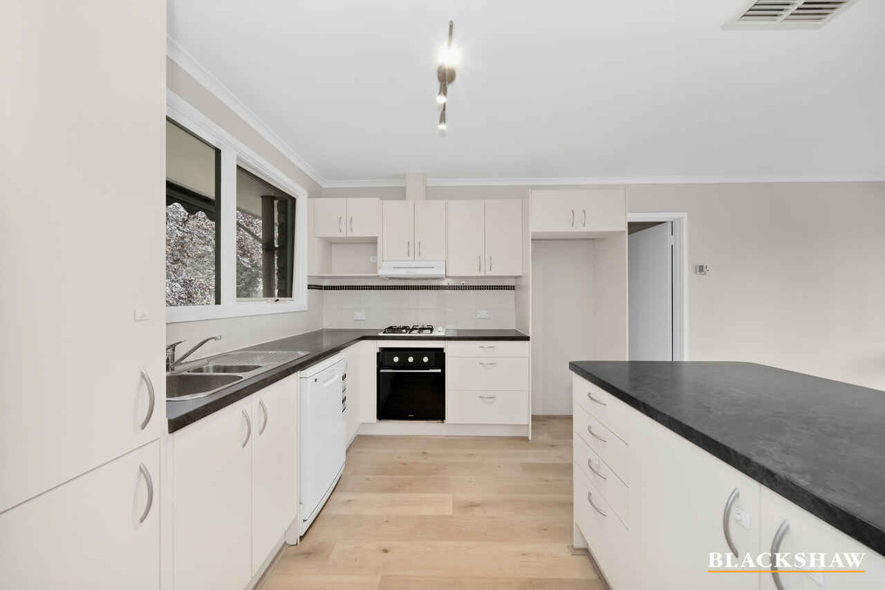 12 Hensman Street Latham