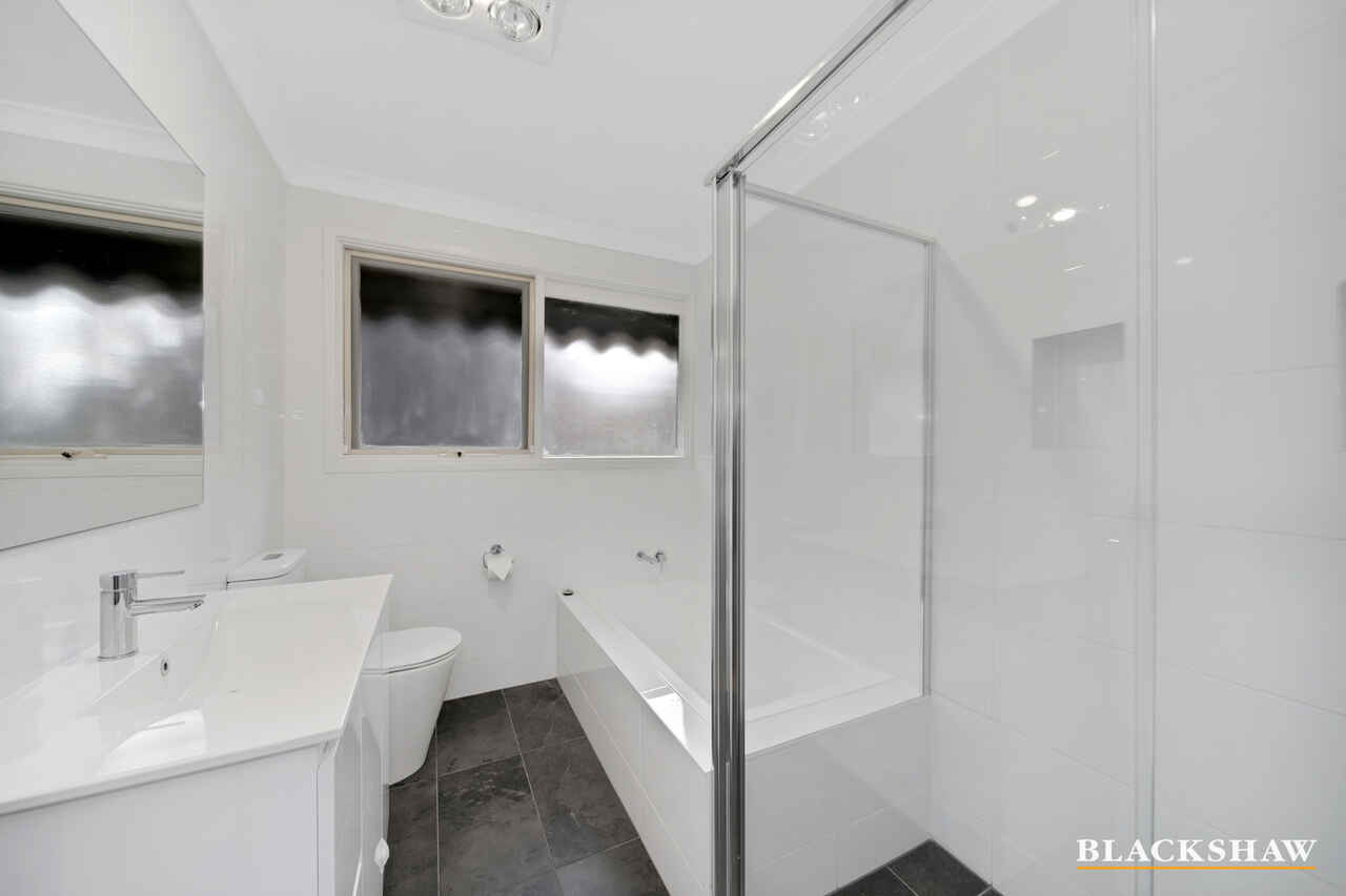 12 Hensman Street Latham