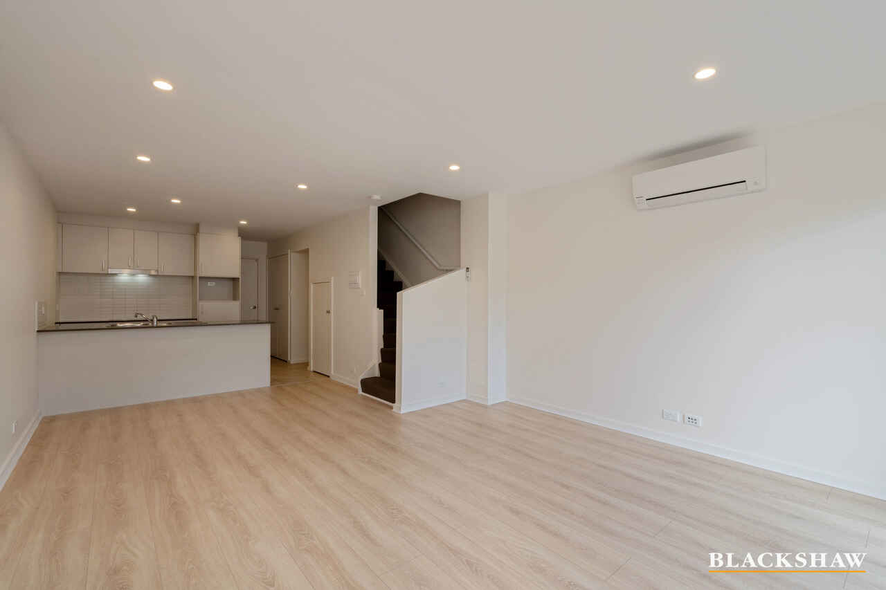 26/21 Bakewell Street Coombs