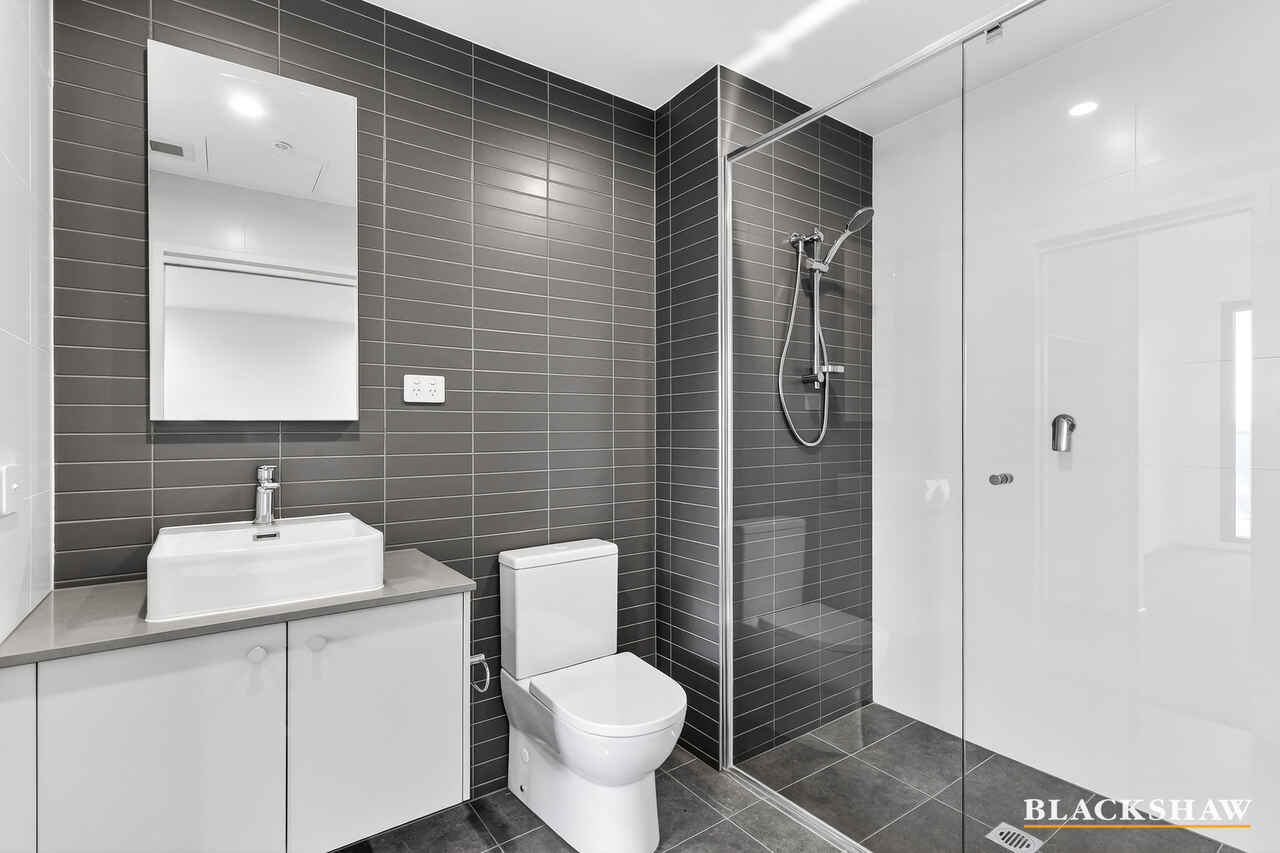 32/3 Nanango Way Watson