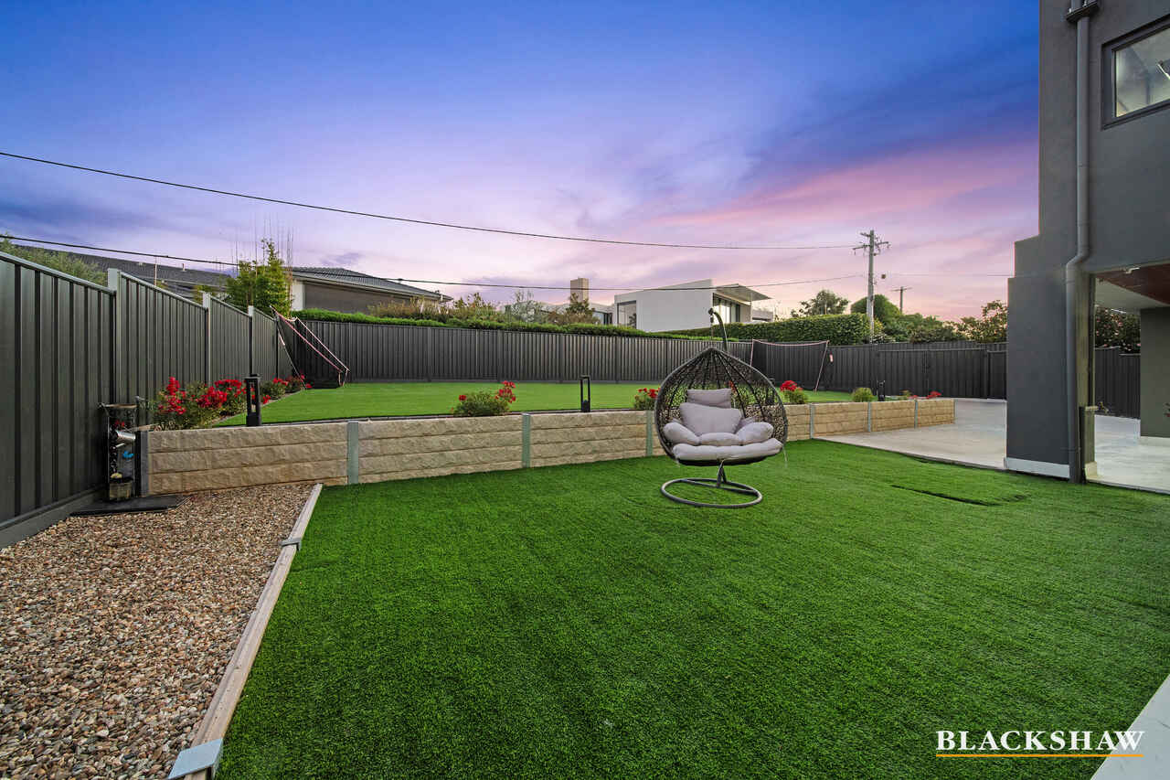 19 Walter Hood Lane Red Hill