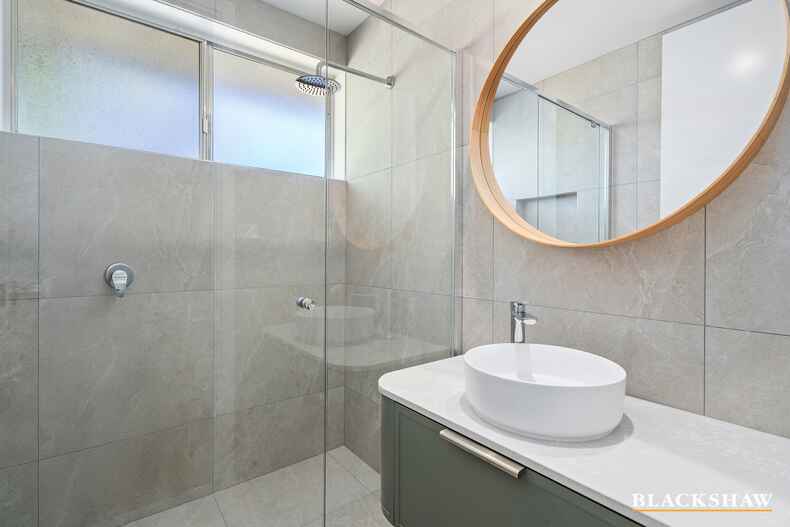 12 Chambers Street Latham