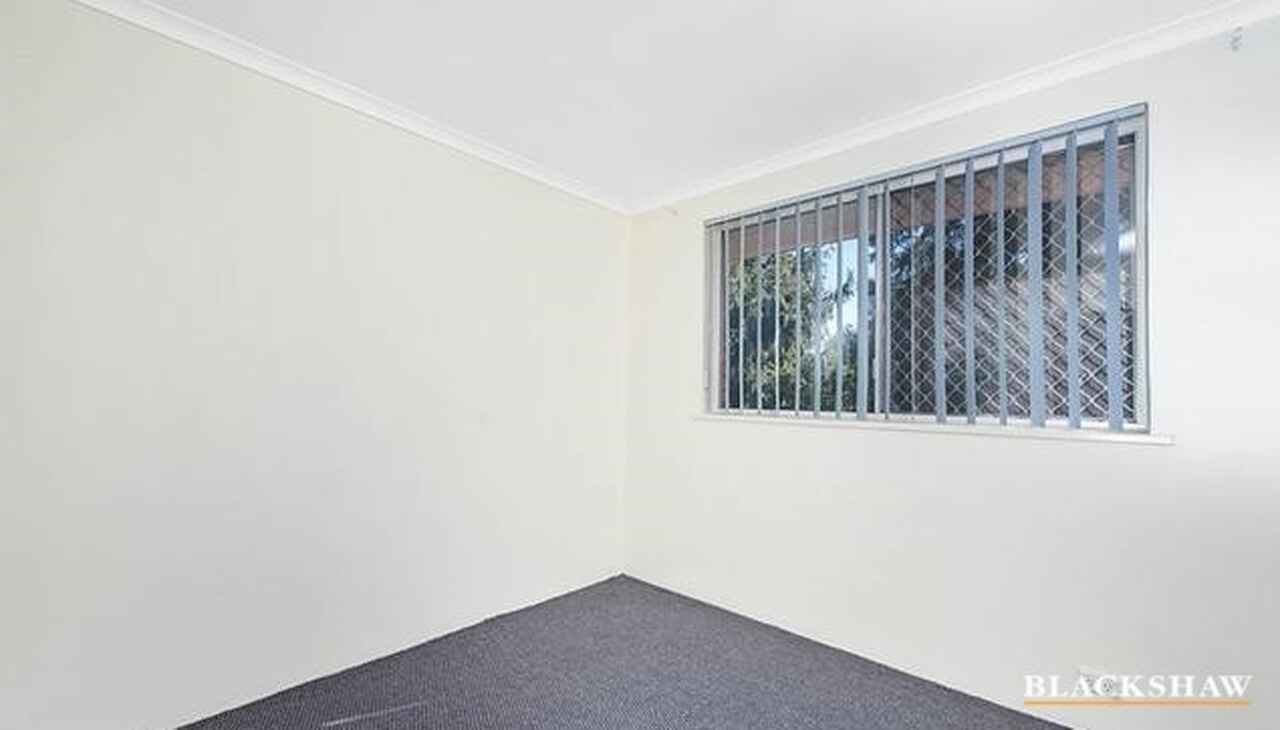 20/10 Macquoid Street Queanbeyan