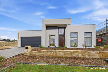 29 Petralia Street Greenleigh