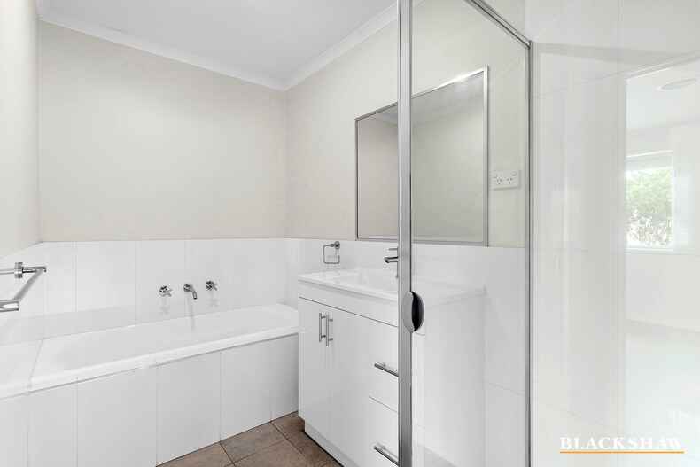 9/20 Helpmann Street Bonython