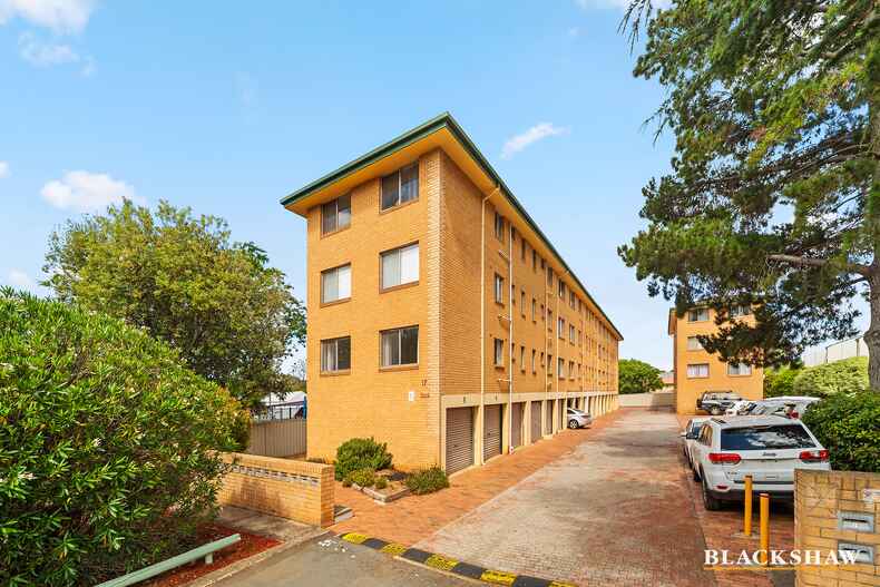 2/17 Campbell Street Queanbeyan 2/17 Campbell Street Queanbeyan