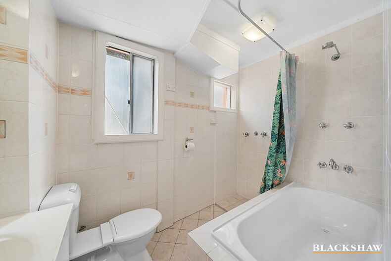 2/17 Campbell Street Queanbeyan 2/17 Campbell Street Queanbeyan