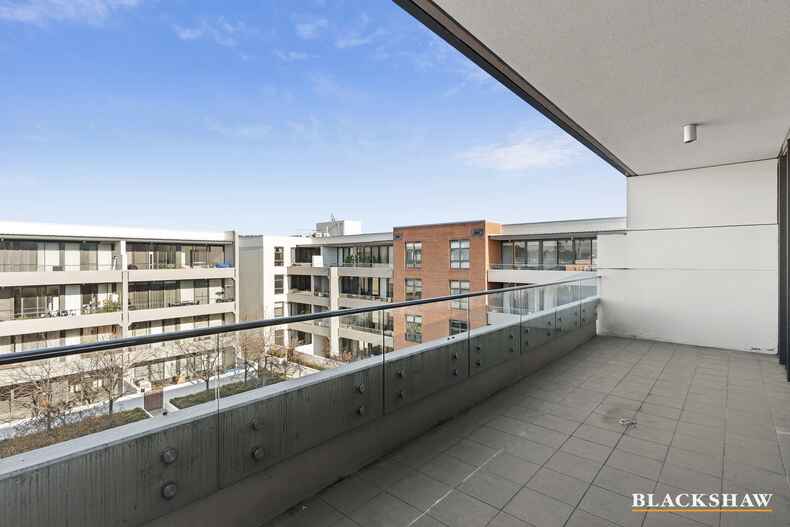 119/22 Eyre Street Kingston