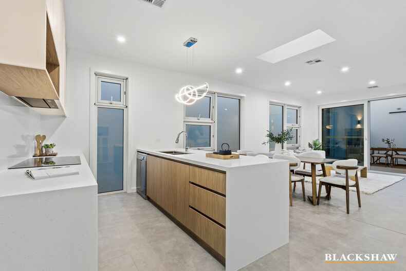 27 Malcolm Cole Terrace  Whitlam