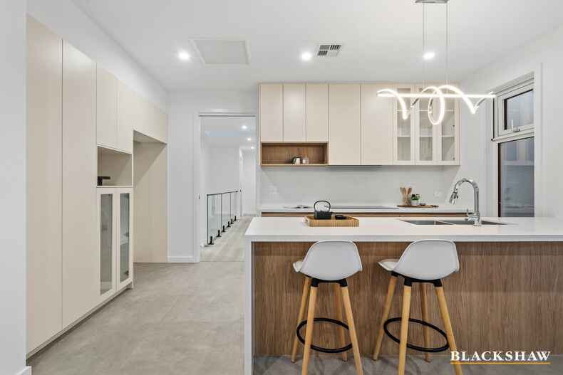 27 Malcolm Cole Terrace  Whitlam