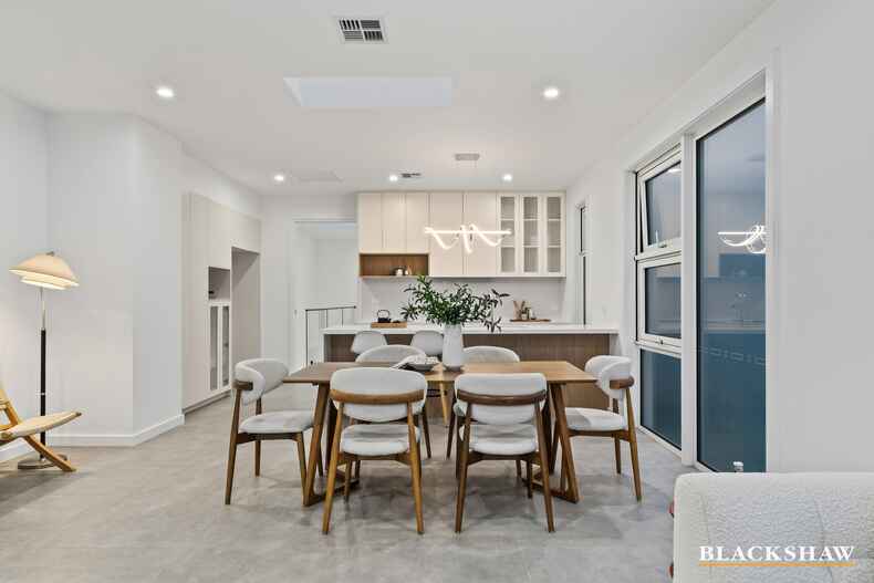 27 Malcolm Cole Terrace  Whitlam