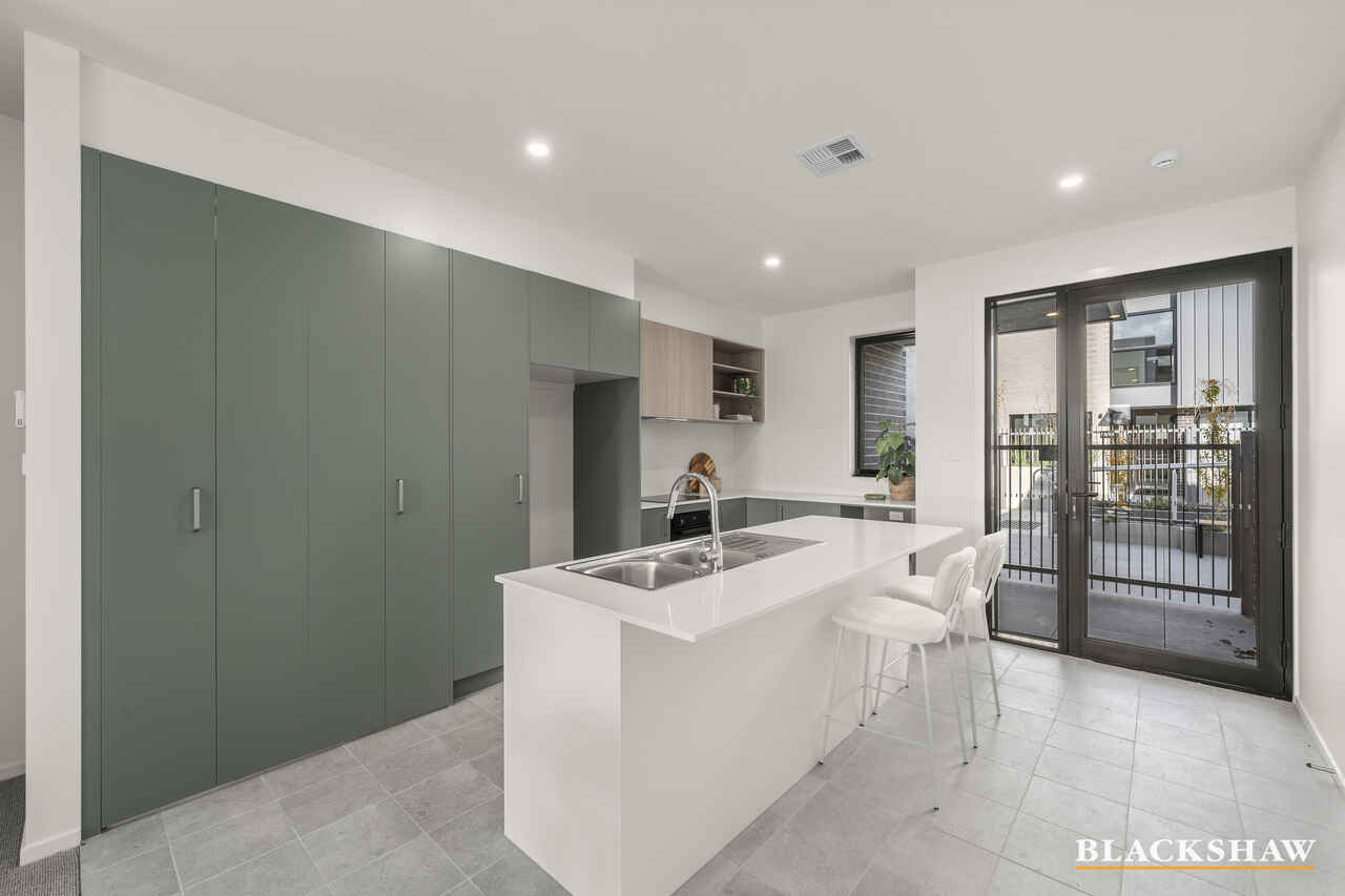 17/75 Kate Crace Street Gungahlin