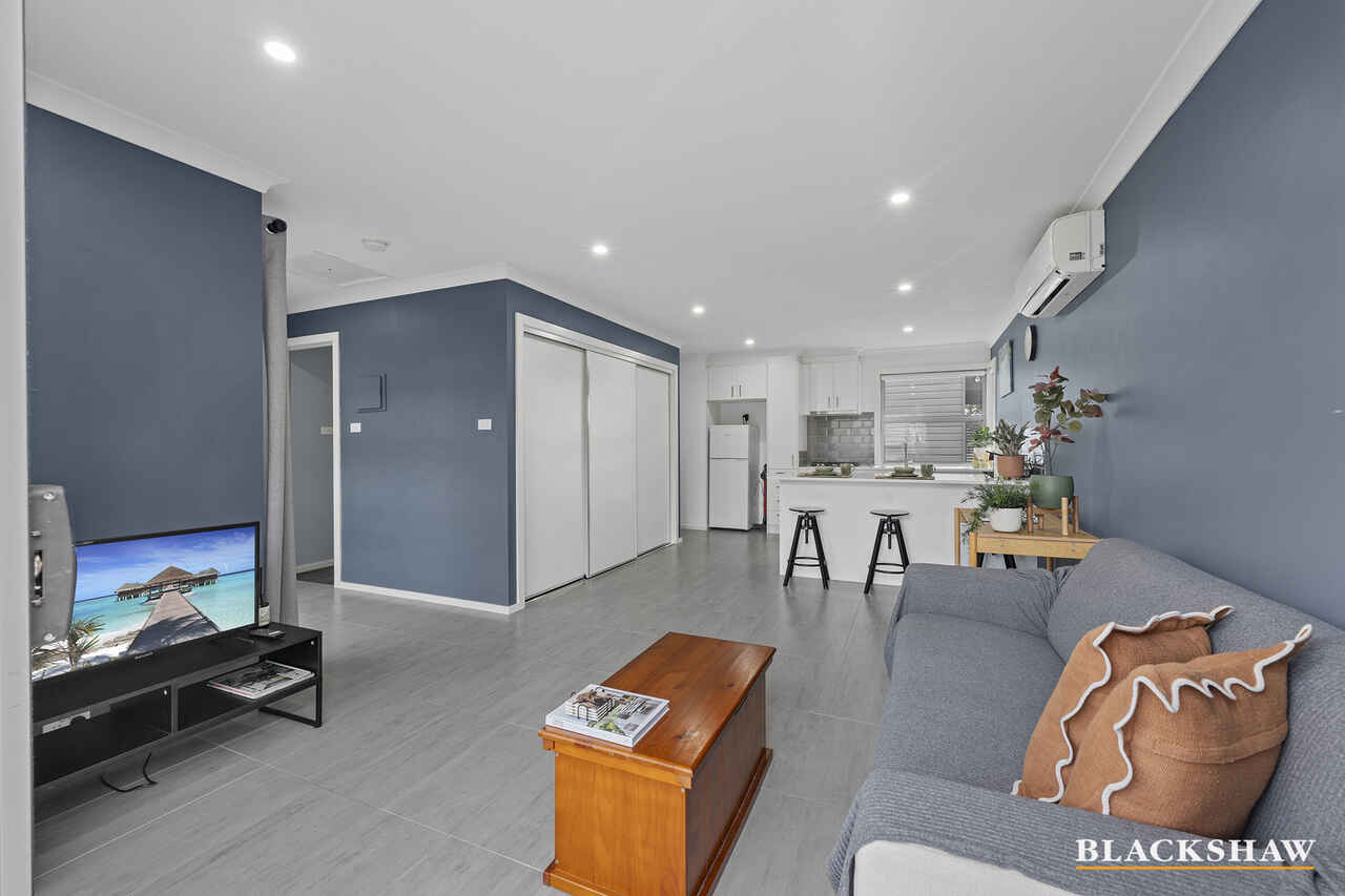 4/17 Higgins Place Higgins
