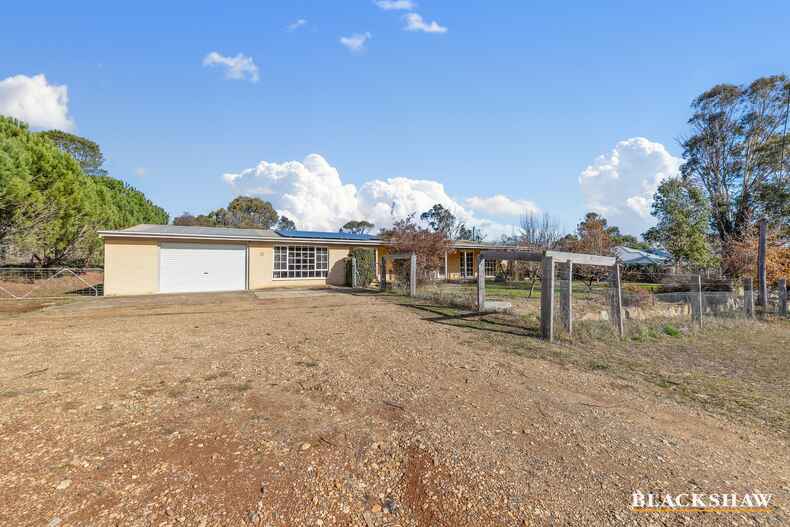 13 Lot Street Gundaroo
