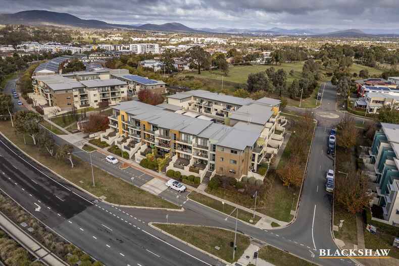 89/104 Henry Kendall Street Franklin