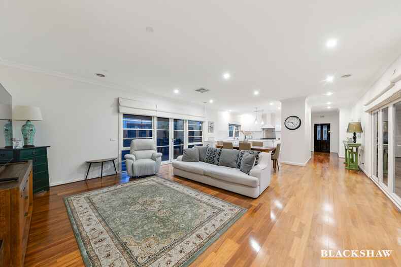 20 Bannister Gardens Griffith