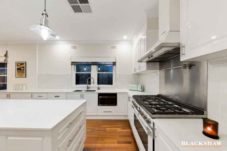 20 Bannister Gardens Griffith