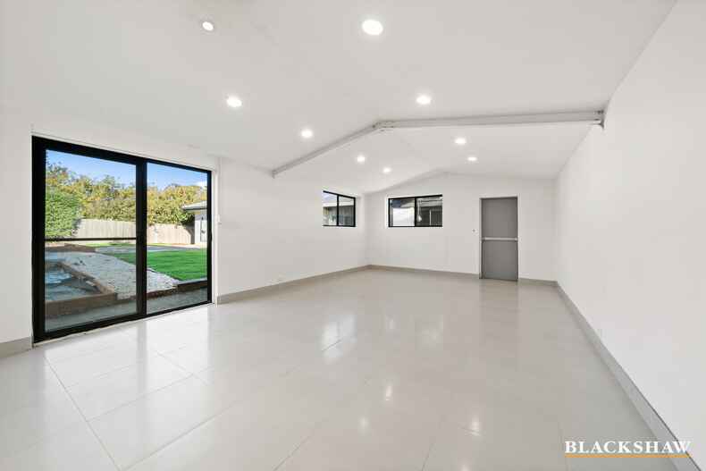 22 Bingle Street  Flynn
