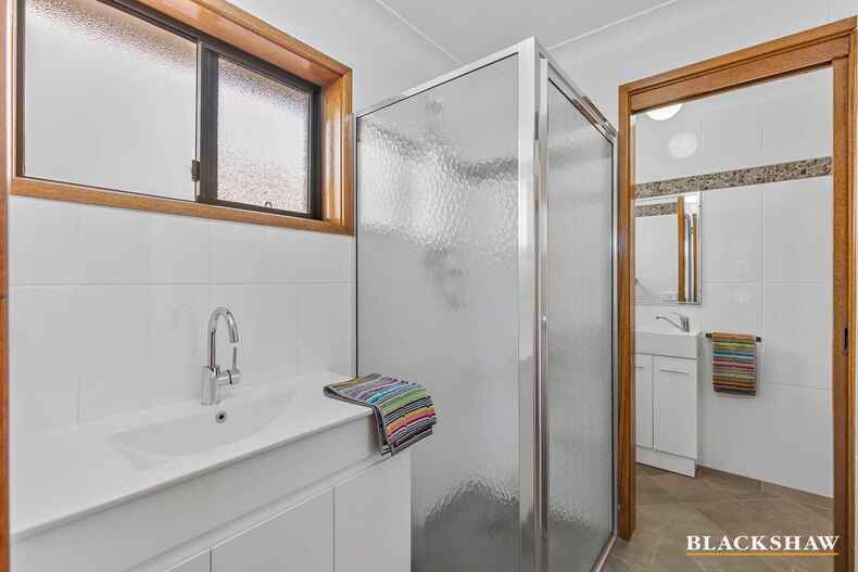 26    Ridge Street Catalina