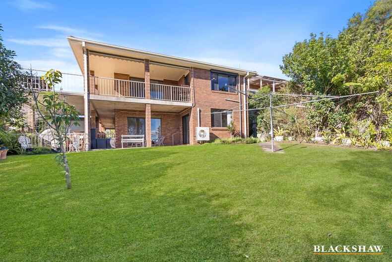 26    Ridge Street Catalina