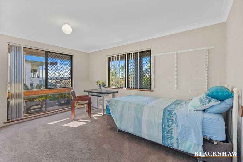 26    Ridge Street Catalina