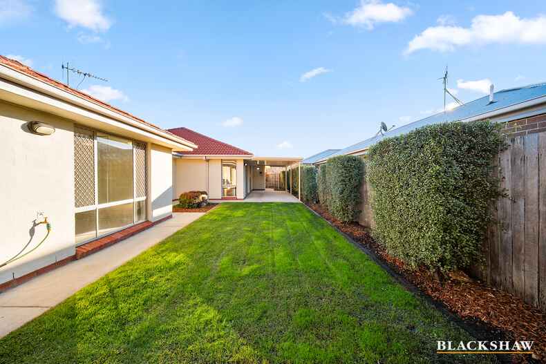 12 Donoghoe Crescent Queanbeyan 12 Donoghoe Crescent Queanbeyan