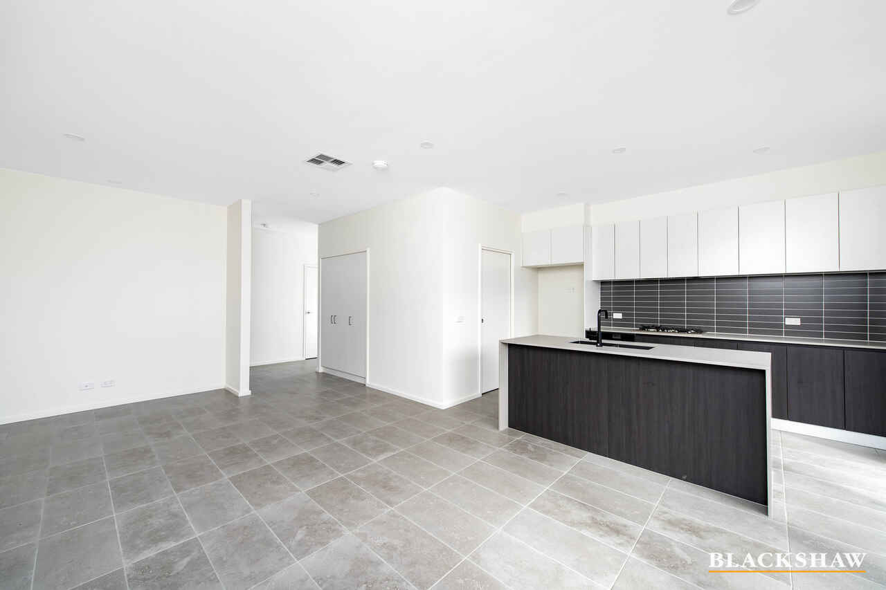 32 Bernard Heinze Avenue Moncrieff