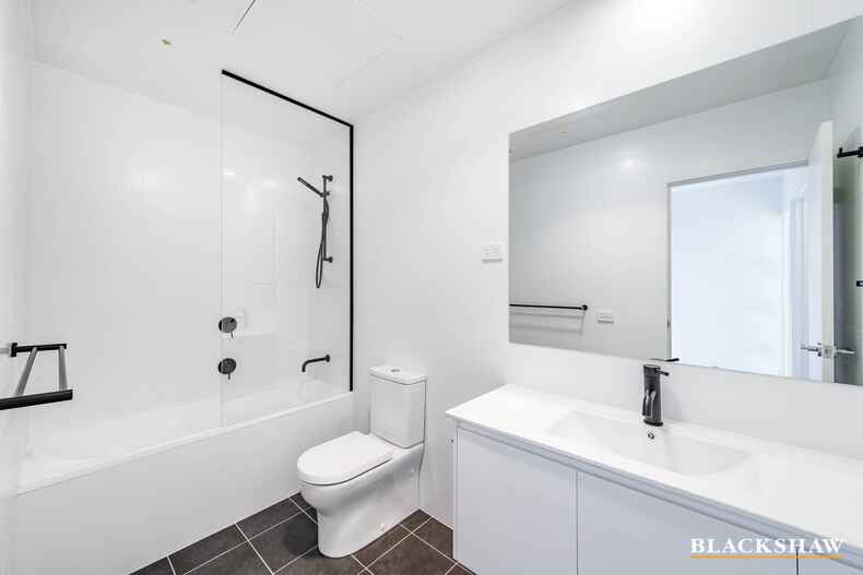 32 Bernard Heinze Avenue Moncrieff 32 Bernard Heinze Avenue Moncrieff
