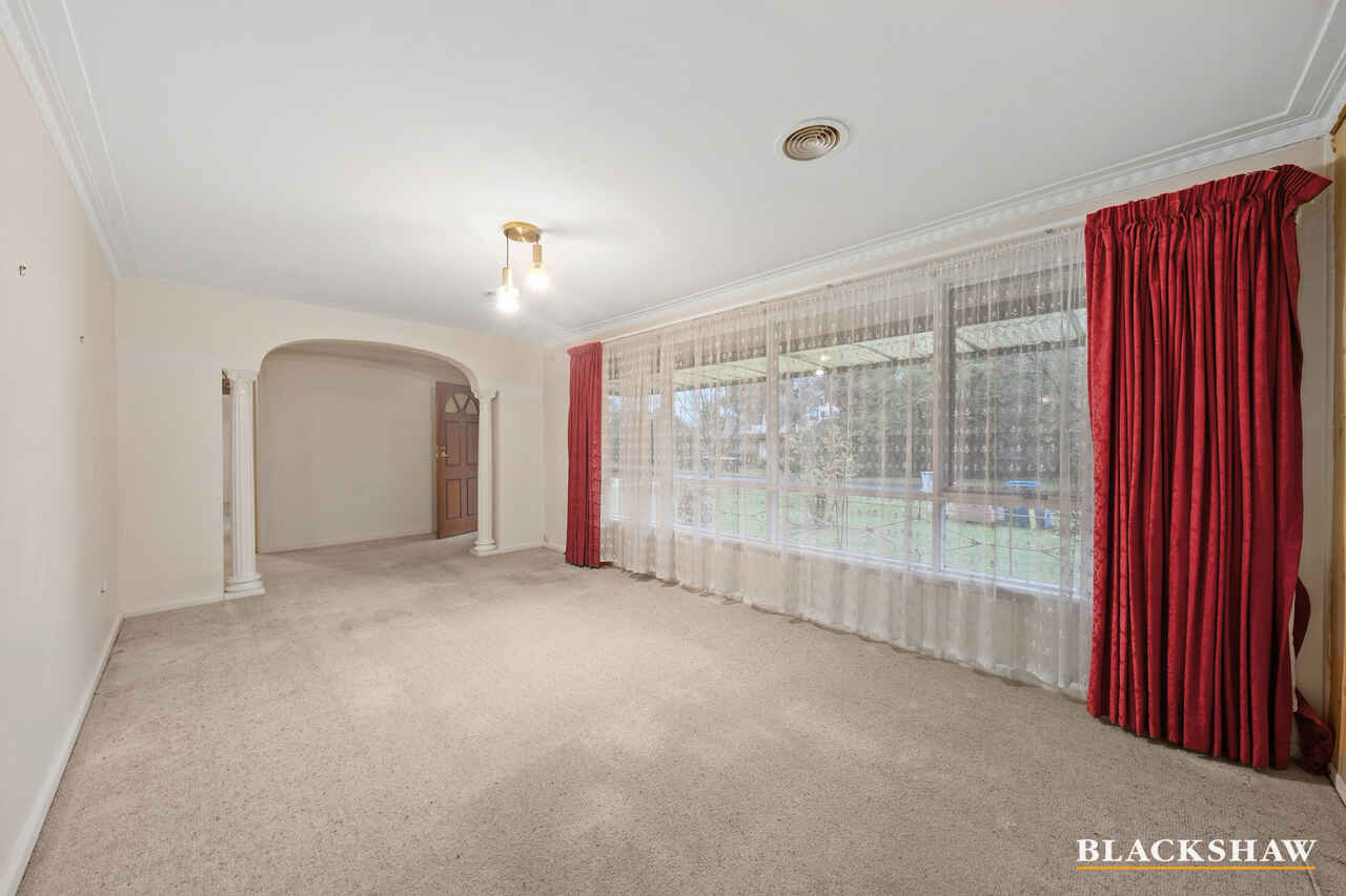 82 Atherton Street Downer