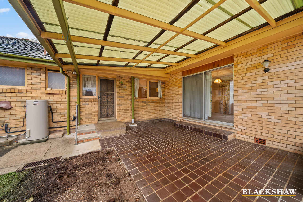 82 Atherton Street Downer