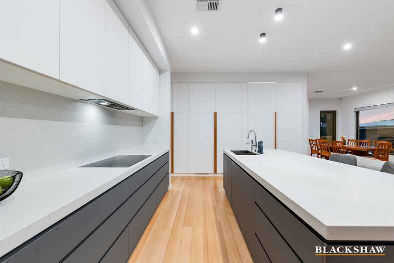 28 Bedford Street Deakin