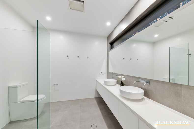 28 Bedford Street Deakin