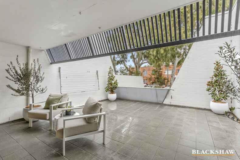 5/6 Howitt Street Kingston 5/6 Howitt Street Kingston