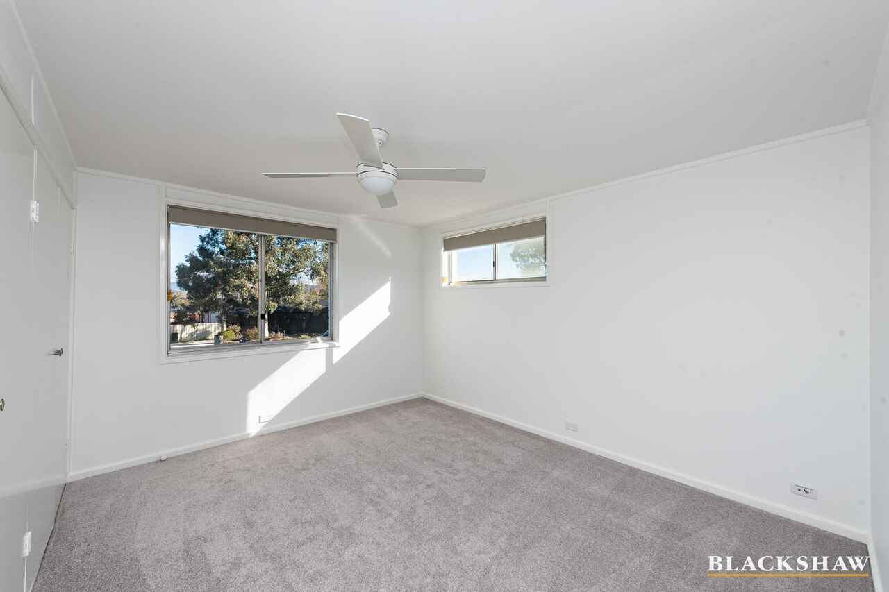 13 Lovegrove Place Kambah