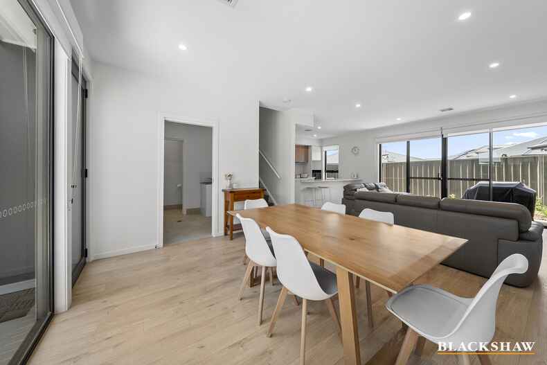 9/2 Mary Street Googong 9/2 Mary Street Googong
