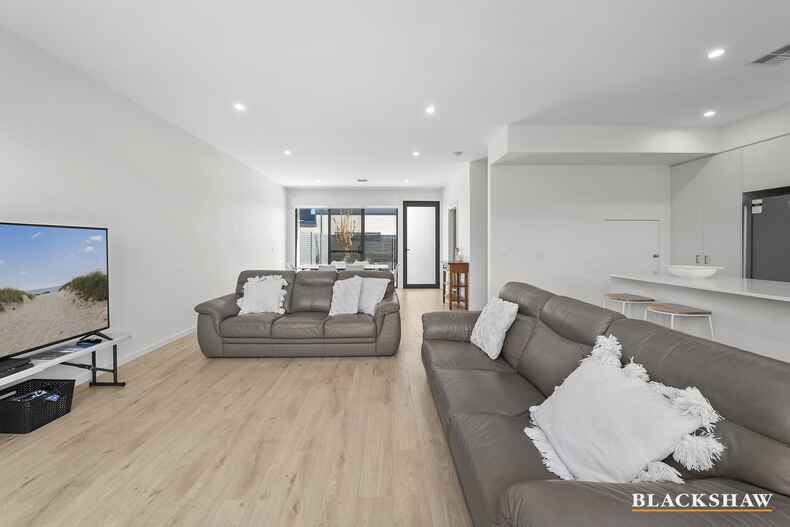 9/2 Mary Street Googong 9/2 Mary Street Googong