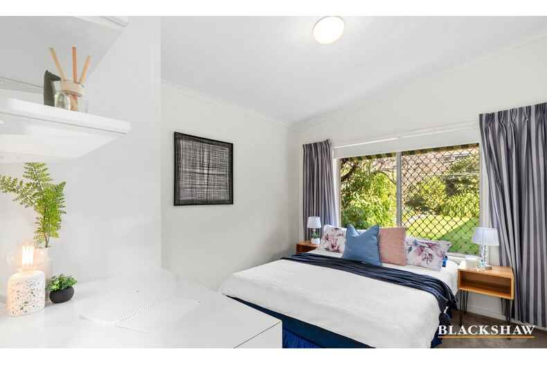 12 Douglas Place Curtin 12 Douglas Place Curtin