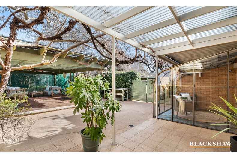 12 Douglas Place Curtin 12 Douglas Place Curtin