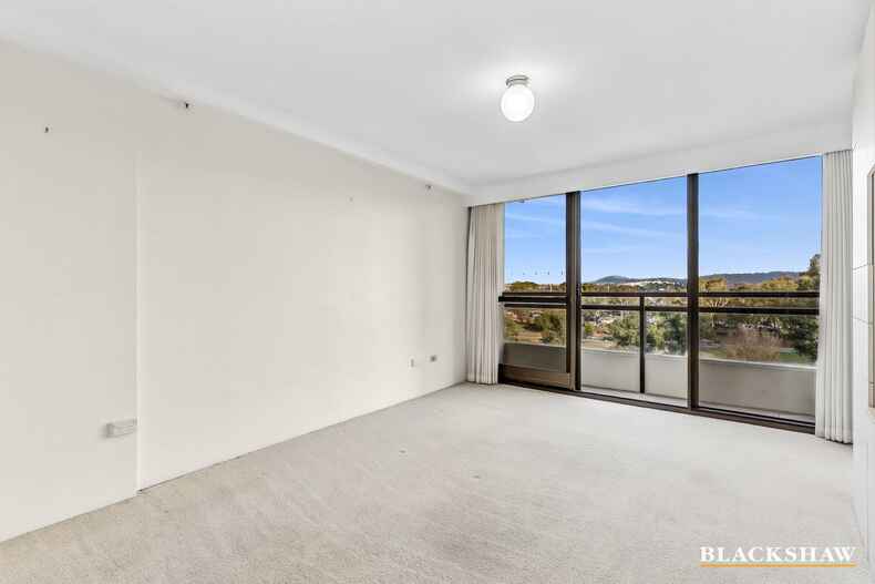 503/2 Marcus Clarke Street City