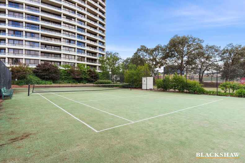 503/2 Marcus Clarke Street City