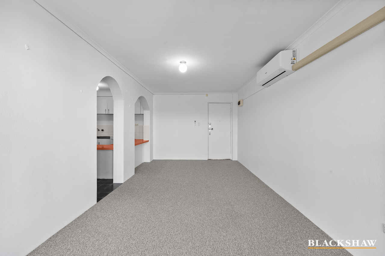 11/5 Crest Road Crestwood