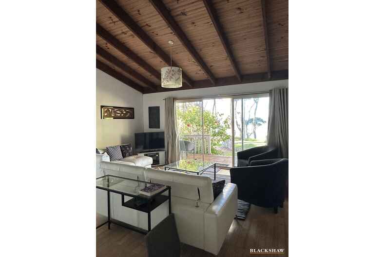 11/2C Graydon Avenue Denhams Beach 11/2C Graydon Avenue Denhams Beach