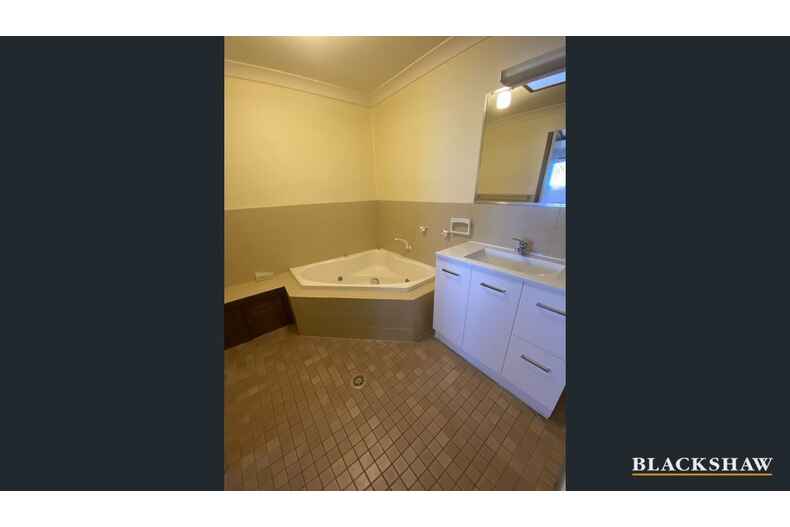11/2C Graydon Avenue Denhams Beach 11/2C Graydon Avenue Denhams Beach