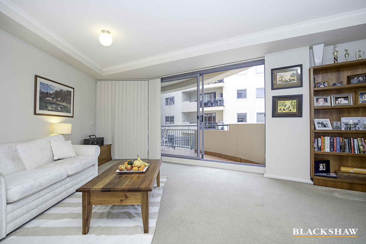 213/107 Canberra Avenue Griffith