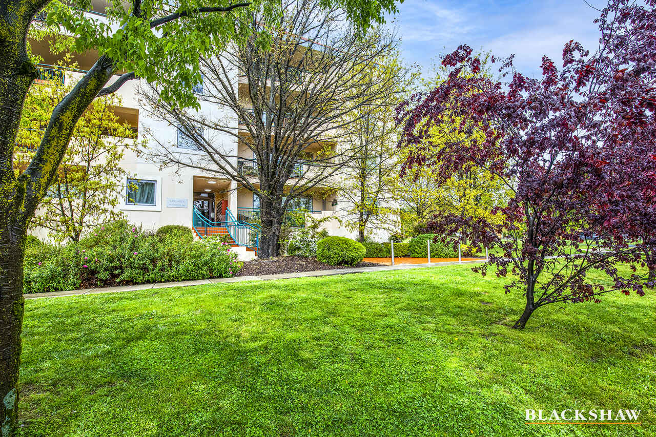 213/107 Canberra Avenue Griffith