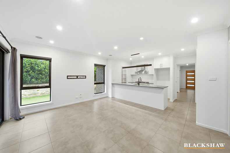 6 Tabrett Street Googong 6 Tabrett Street Googong
