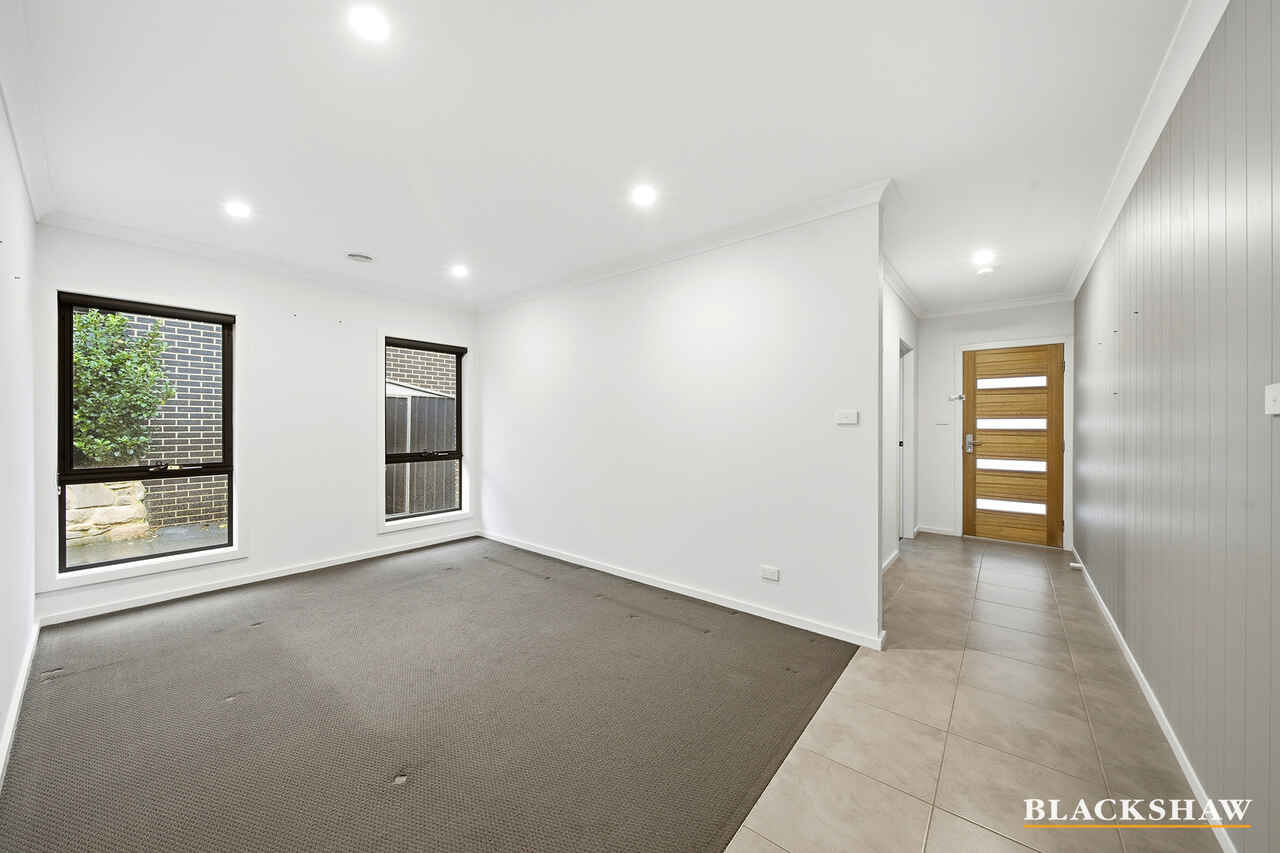 6 Tabrett Street Googong
