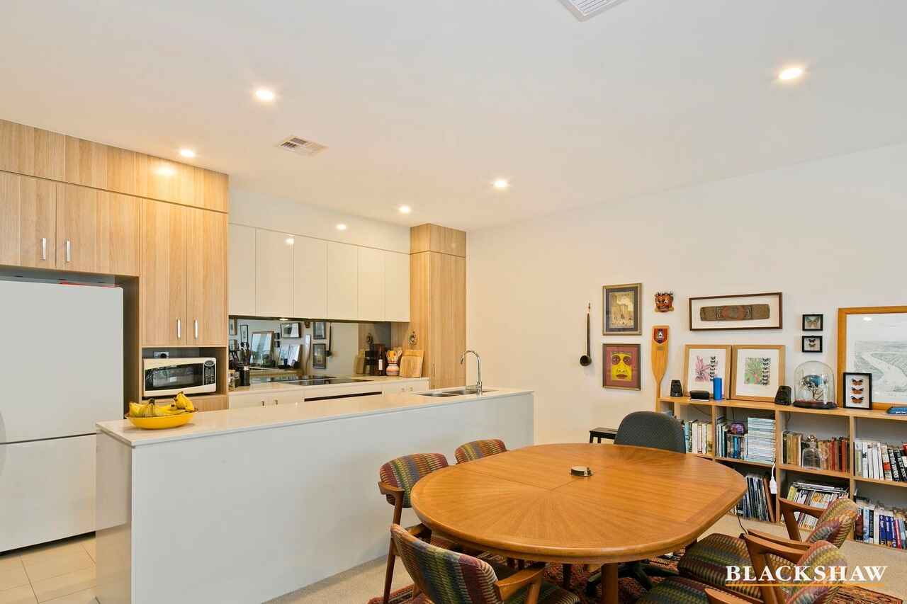 6 Bowman Street Macquarie
