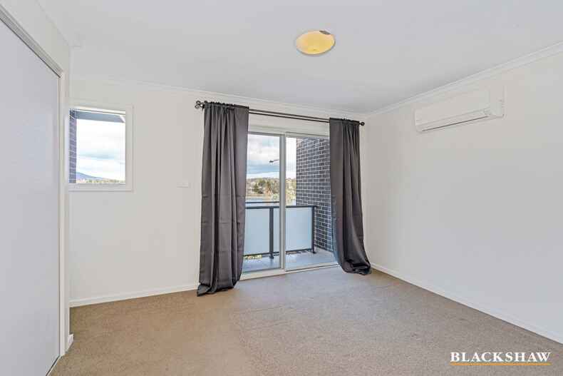 30/41 Pearlman Street Coombs