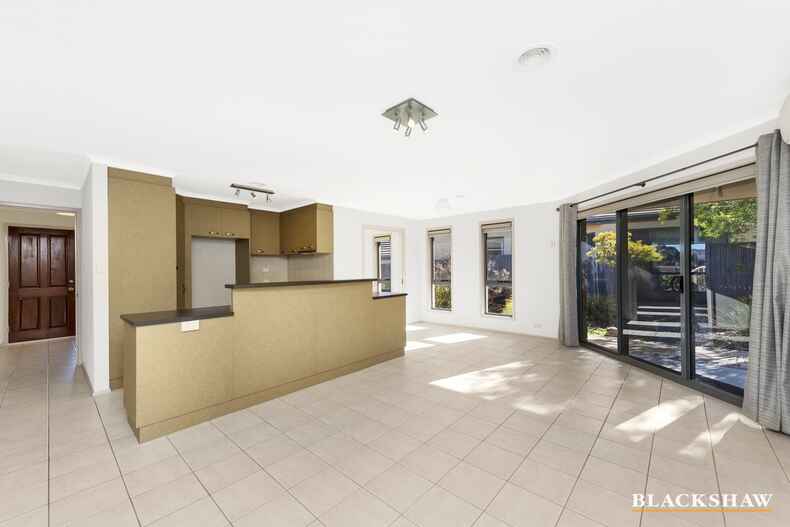 41 Unwin Avenue Jerrabomberra